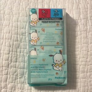 Pochacco Hyaluronic Acid Mini Wipes